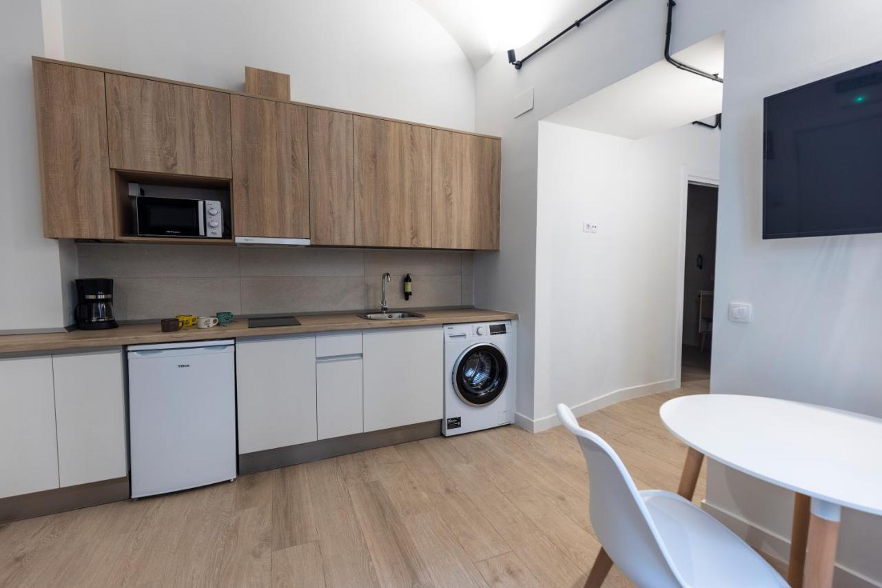Apartamentos Turisticos De La Bernarda Caces Kültér fotó