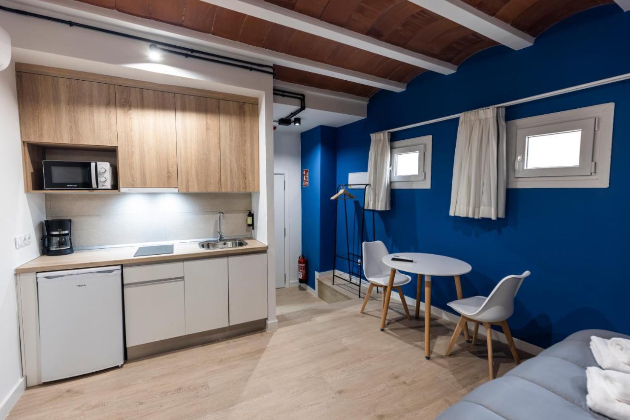 Apartamentos Turisticos De La Bernarda Caces Kültér fotó