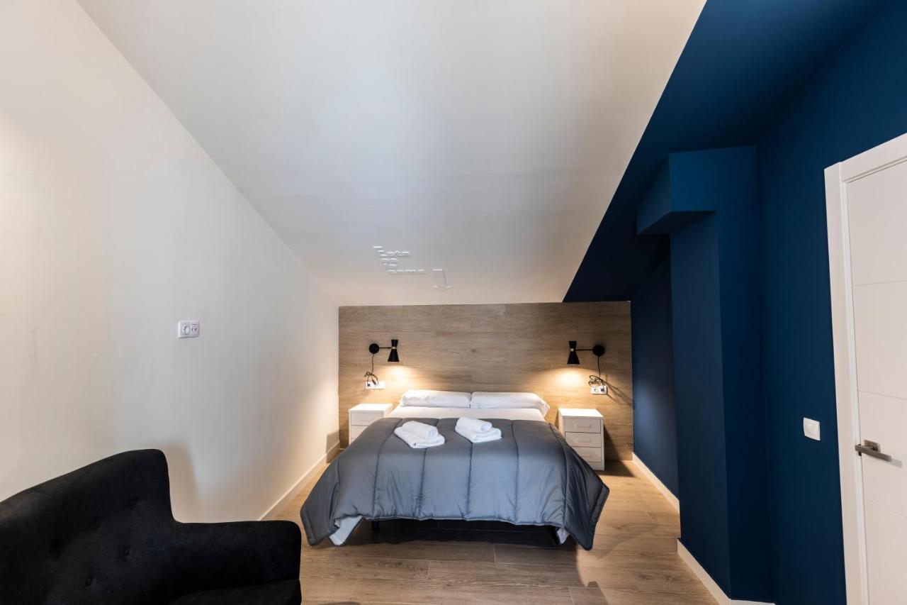 Apartamentos Turisticos De La Bernarda Caces Kültér fotó