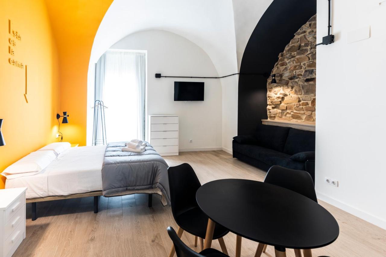 Apartamentos Turisticos De La Bernarda Caces Kültér fotó