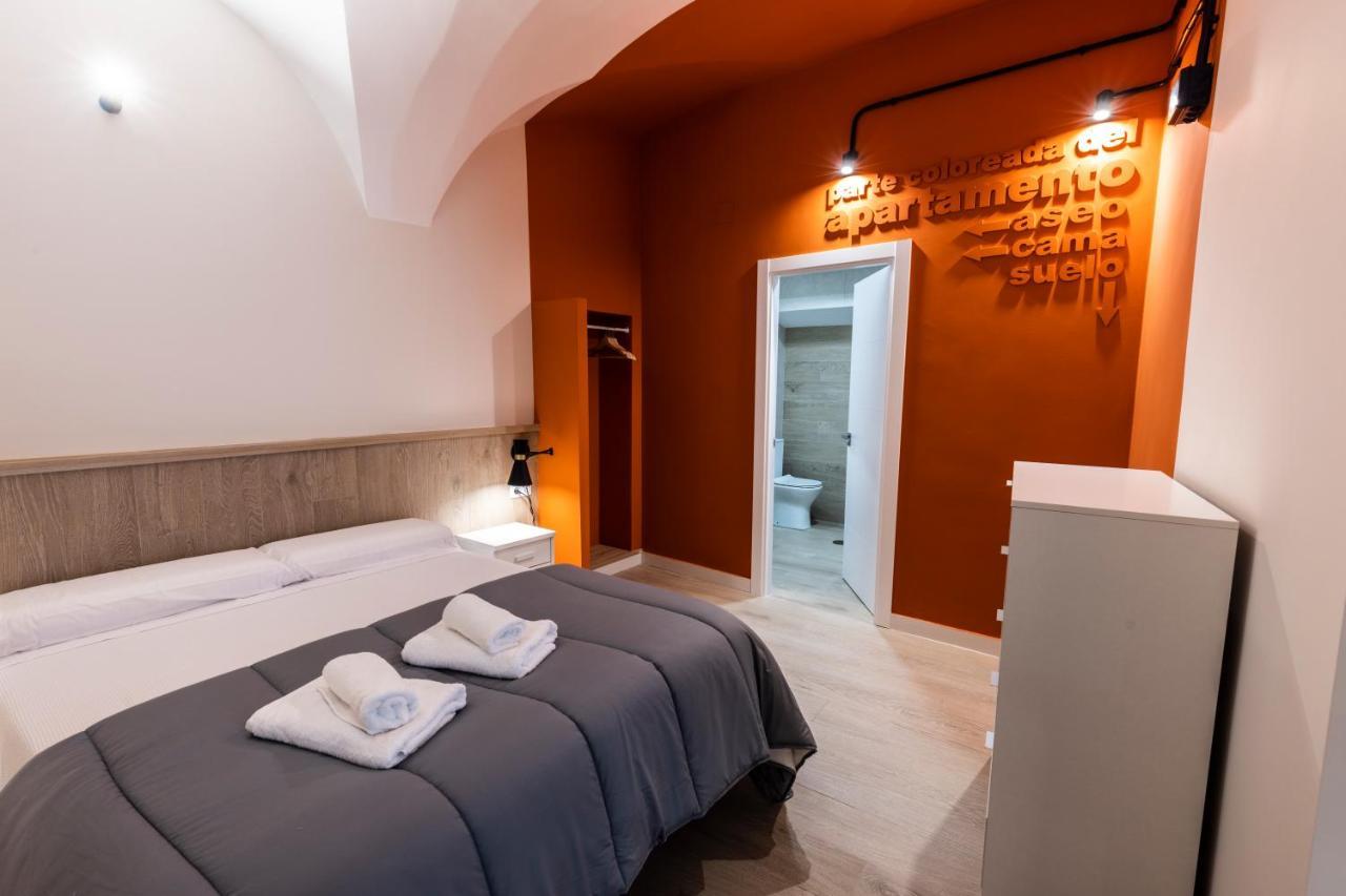 Apartamentos Turisticos De La Bernarda Caces Kültér fotó