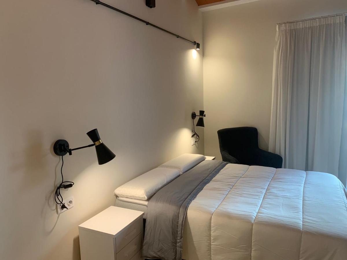 Apartamentos Turisticos De La Bernarda Caces Kültér fotó