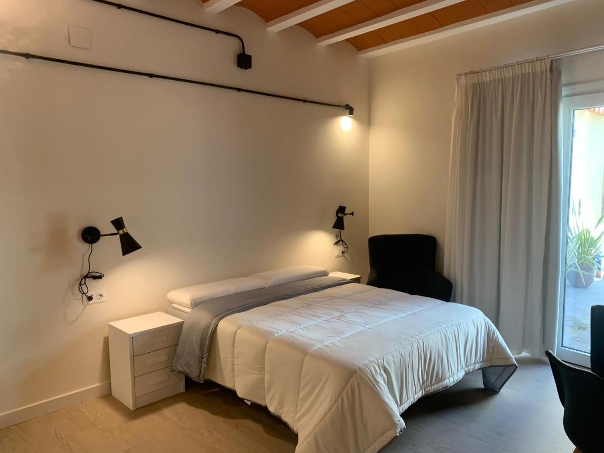 Apartamentos Turisticos De La Bernarda Caces Kültér fotó