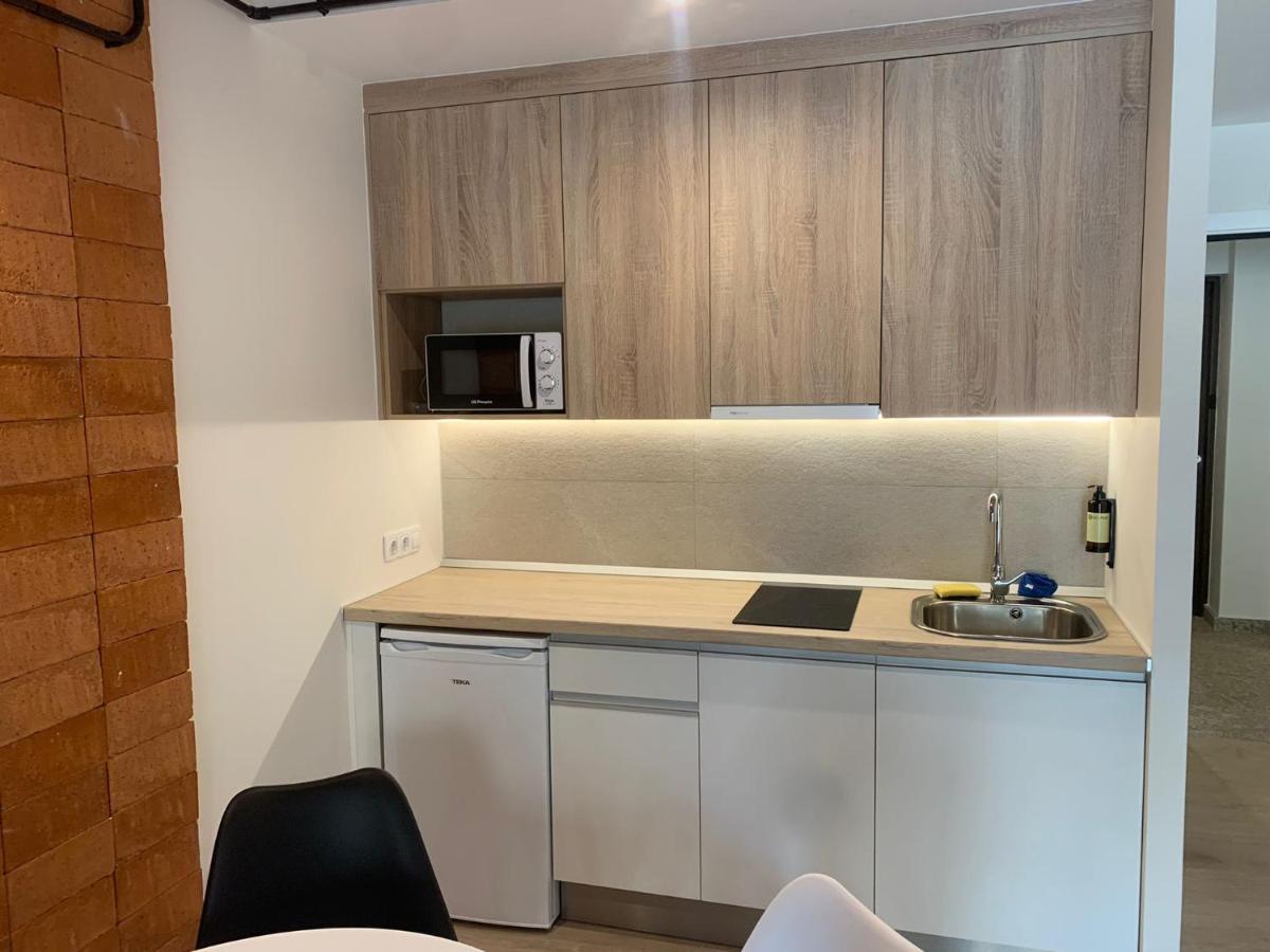 Apartamentos Turisticos De La Bernarda Caces Kültér fotó